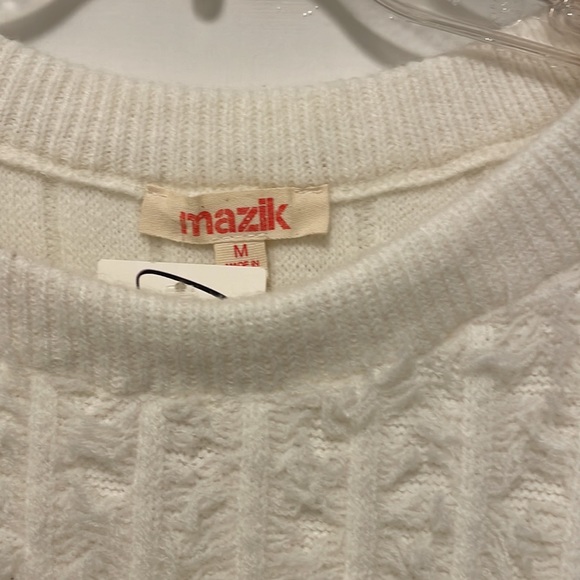 White sweater - Picture 2 of 2